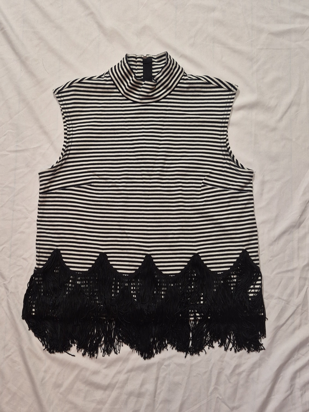 Marc Jacobs Sleeveless Black & White Striped Fringe Trim Turtleneck Top Size Xs